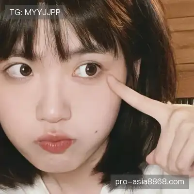 薄霜凤